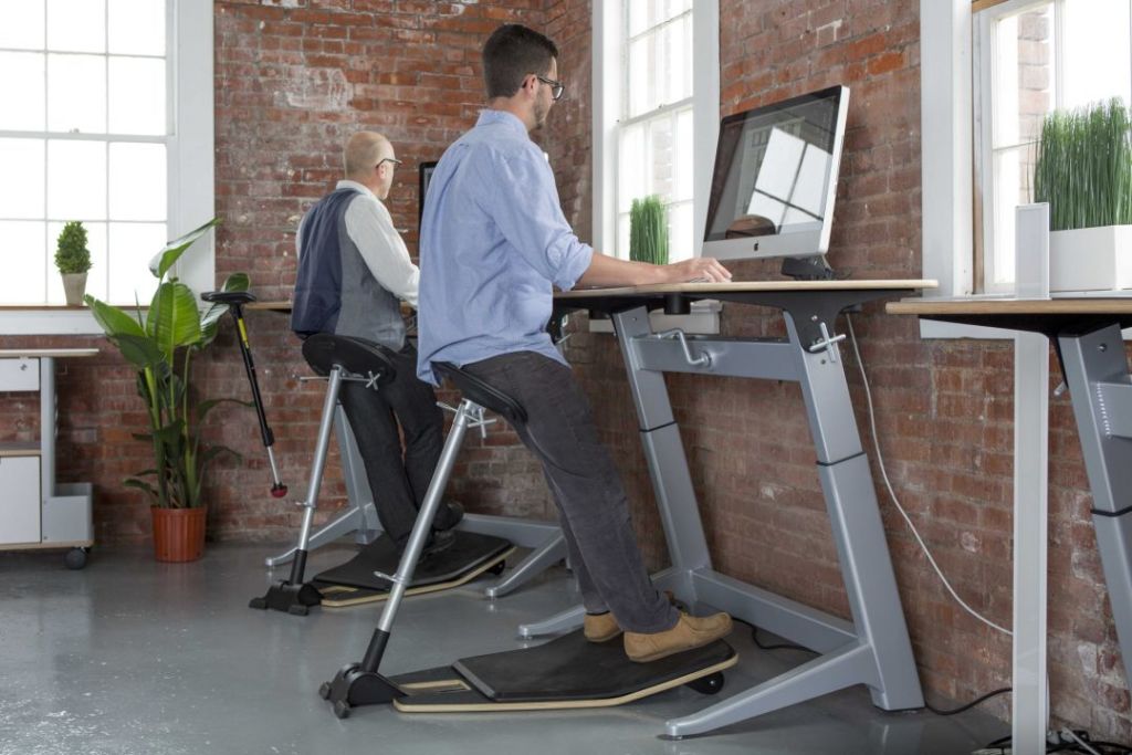 Do Standing Desks Really Help You Lose Weight