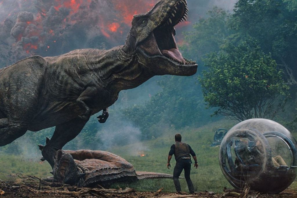 Review Jurassic World Fallen Kingdom Is A Pointless Bloated Sequel review jurassic world fallen kingdom