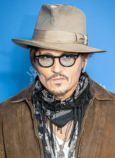 Johnny Depp receives seven-minute standing ovation at Cannes 2023 ...