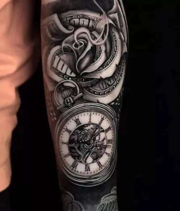 Compass Rose Neck Tattoos