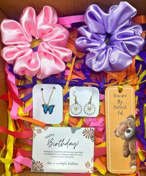 Birthday Gift Combo for Women and Girls {#birthday-gift-combo}